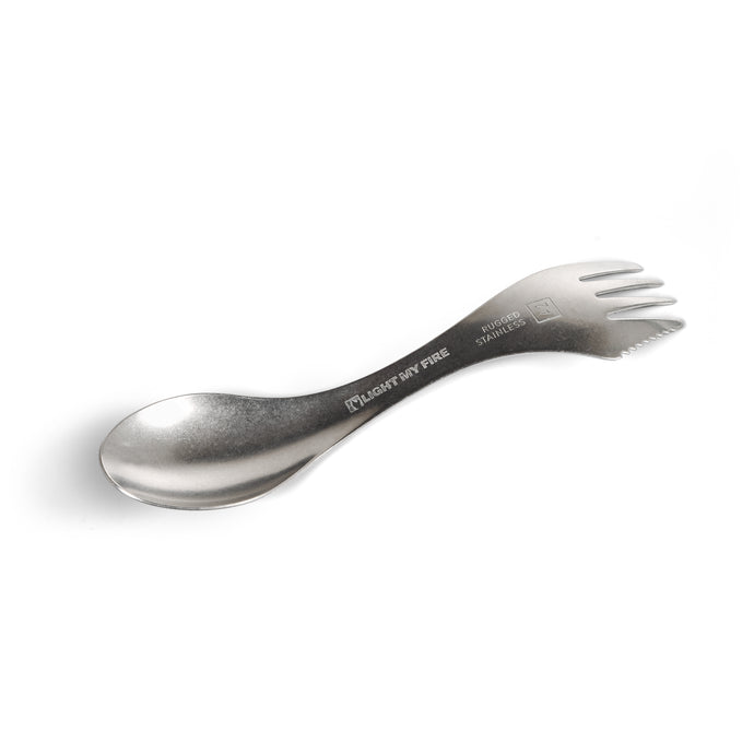 Vit bakgrund, Rugged Stainless spork från Light My Fire