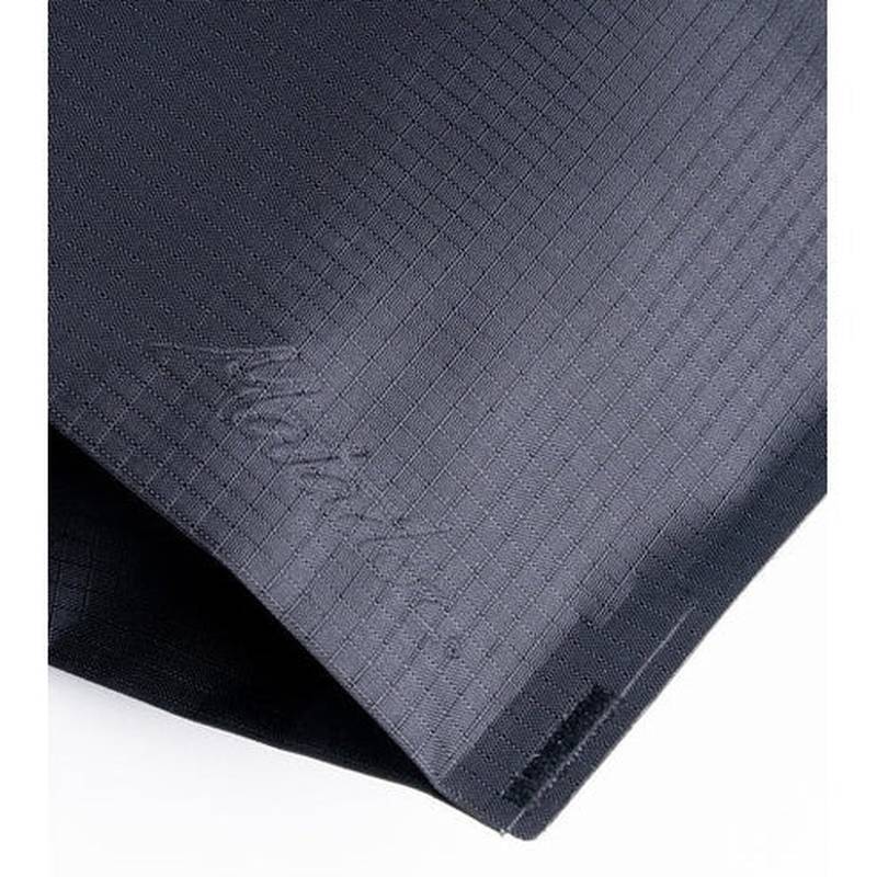 Präglat Matador-logotyp på necessär