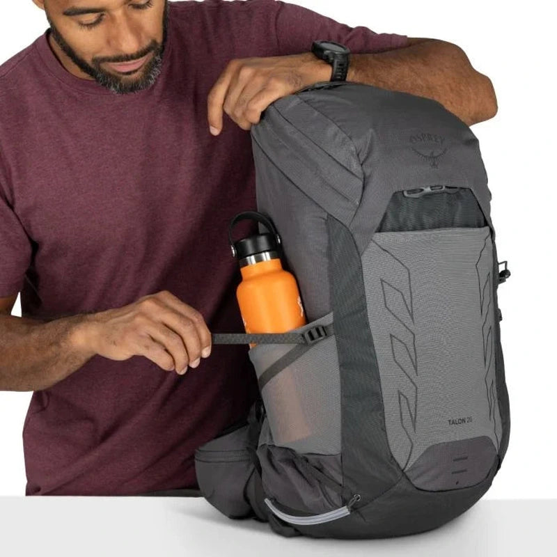 Osprey Talon 26 ryggsäck elastisk sidoficka vattenflaska