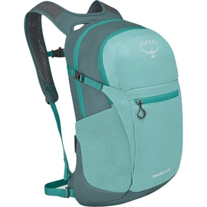 Mintgrön Osprey Daylite Plus ryggsäck i trekvartsprofil med gråa detaljer och logotyp